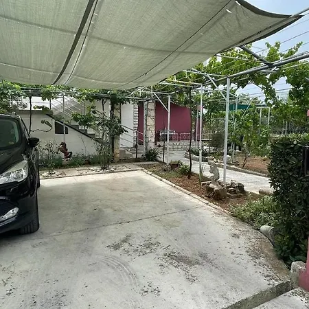 Apartman Pcelica Appartamento
