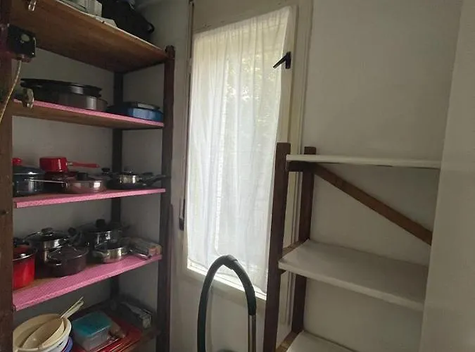 Apartment Apartman Pcelica *