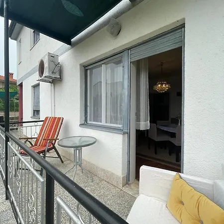Apartman Pcelica * Пула
